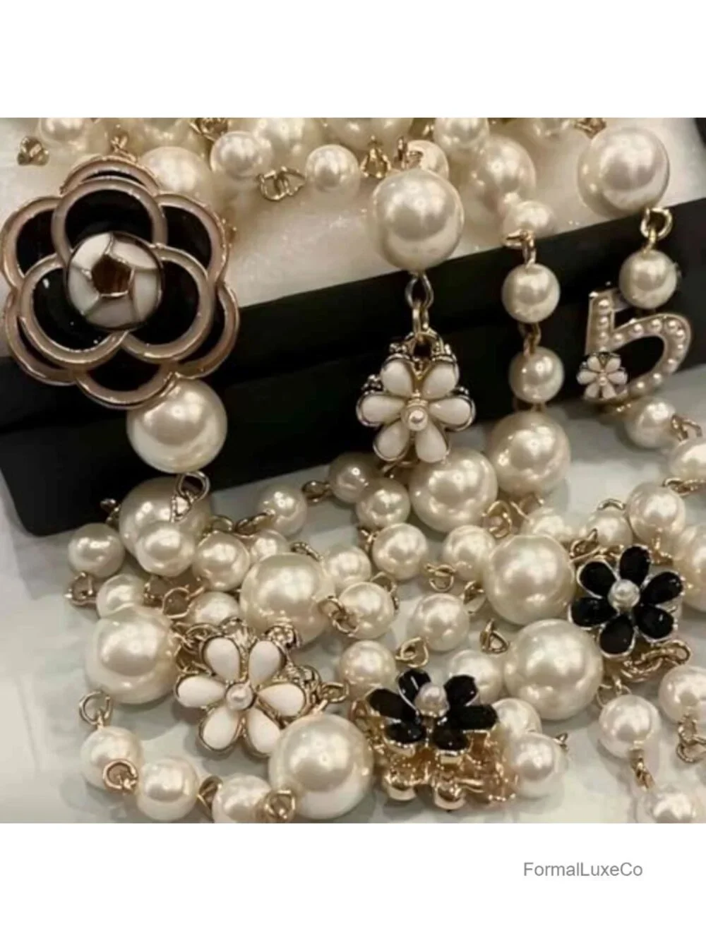 Vintage Layered Faux Pearl Necklace for Women - 37